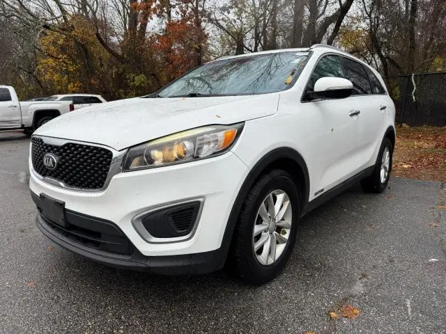 2017 KIA SORENTO LX  