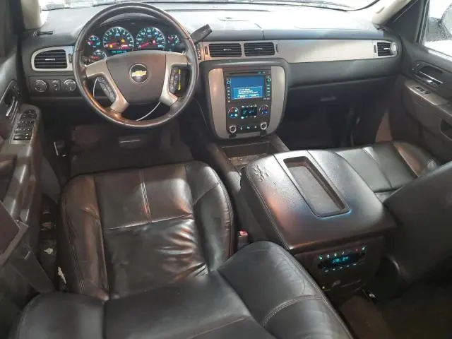 2011 CHEVROLET SUBURBAN K1500 LT  