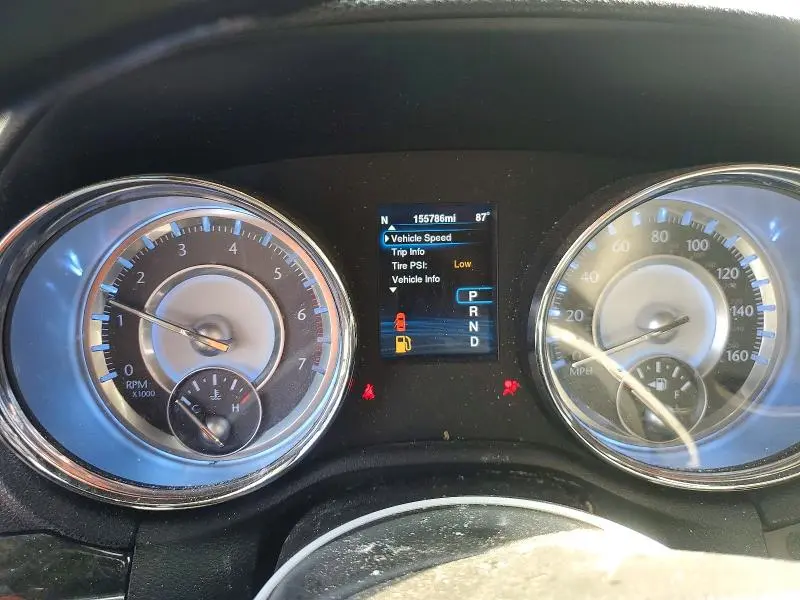 2013 CHRYSLER 300C   