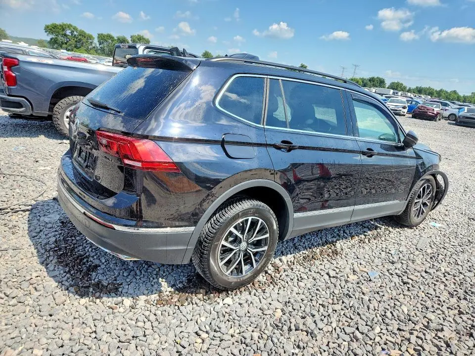 2021 VOLKSWAGEN TIGUAN SE  