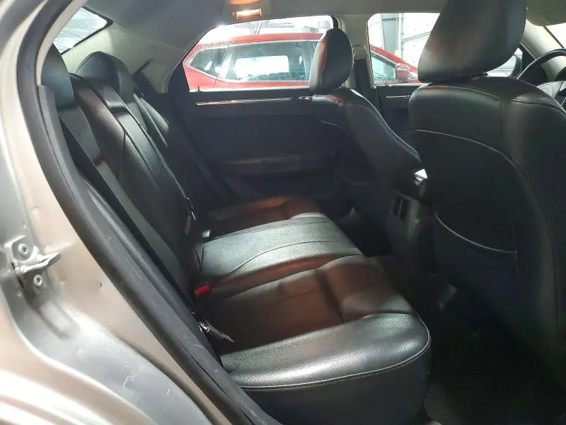 2010 CHRYSLER 300 TOURING  