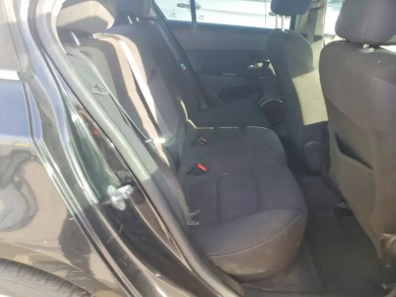 2012 CHEVROLET CRUZE LT  