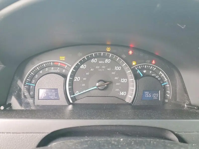 2012 TOYOTA CAMRY LE  