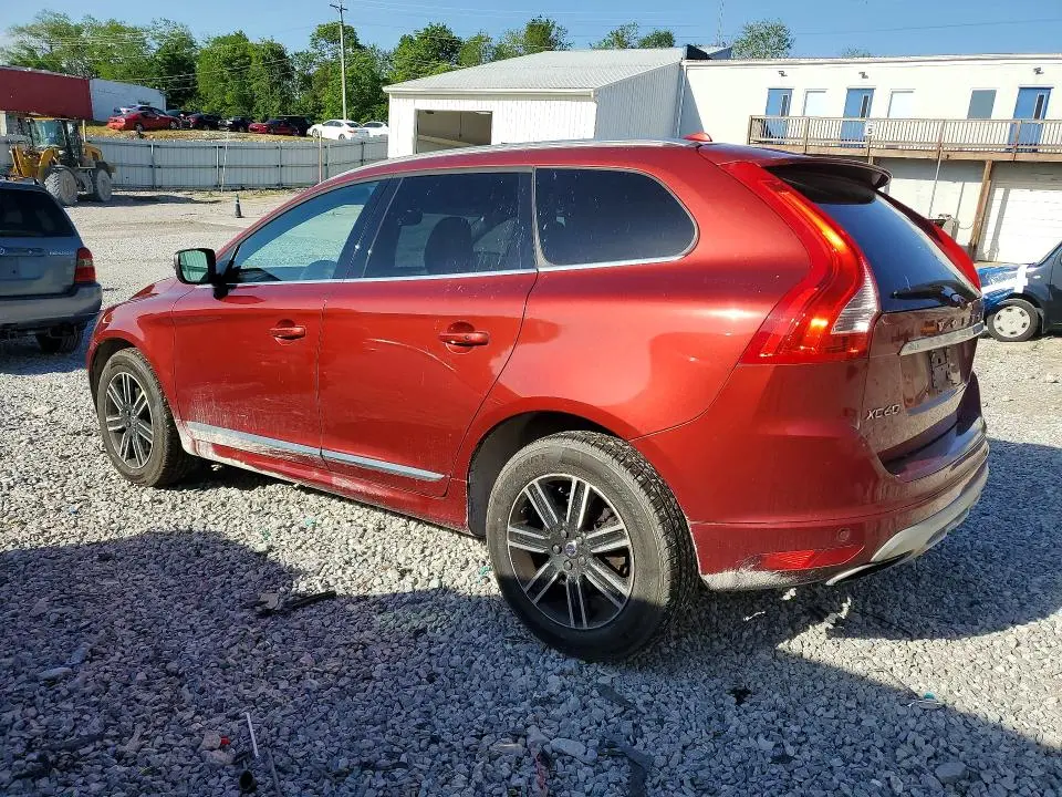 2017 VOLVO XC60 T5 DYNAMIC  