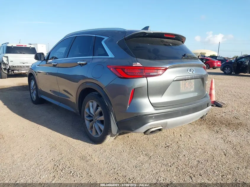 2022 INFINITI QX50 LUXE
