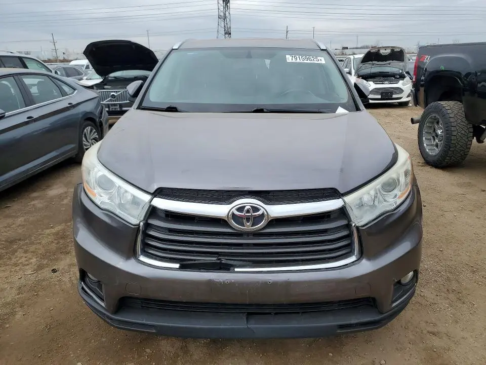 2014 TOYOTA HIGHLANDER XLE  