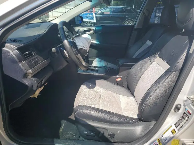 2013 TOYOTA CAMRY SE  