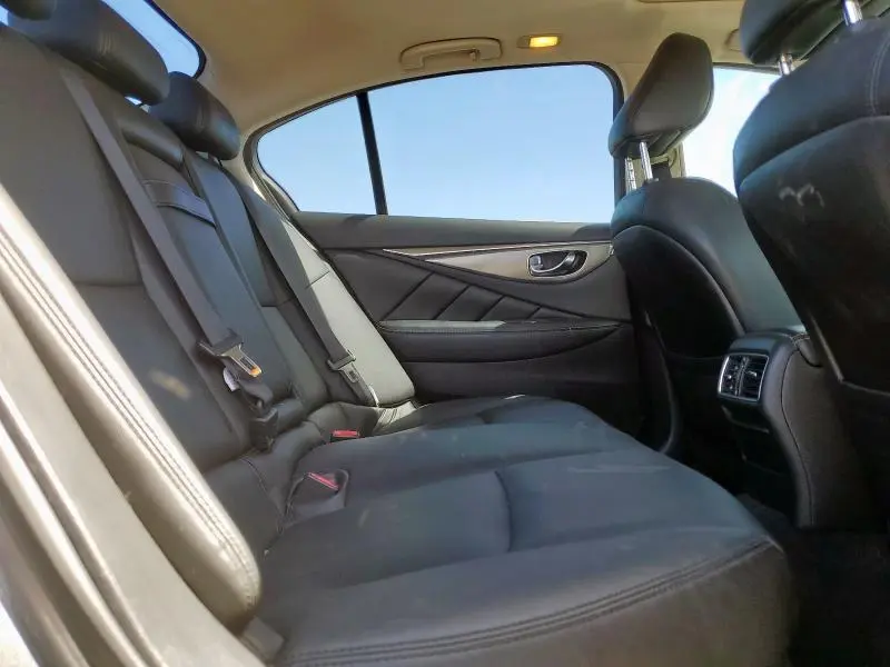 2017 INFINITI Q50 PREMIUM