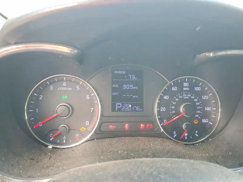 2015 KIA FORTE LX  