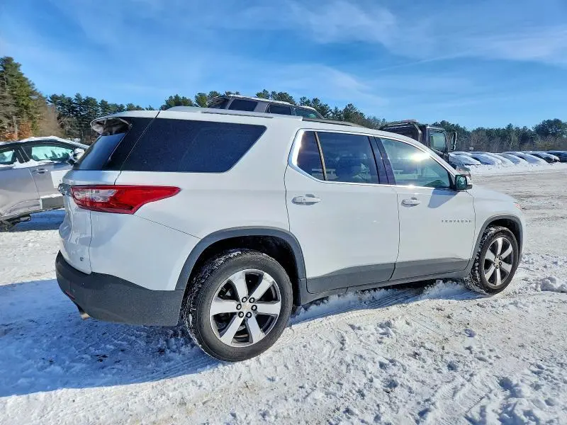 2018 CHEVROLET TRAVERSE LT  