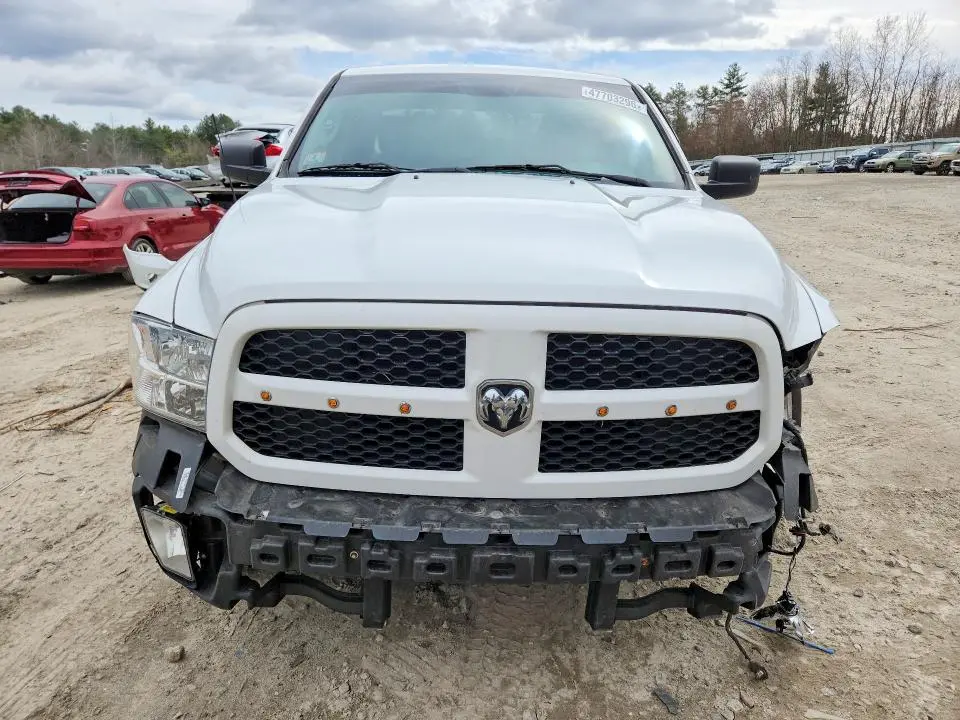 2018 RAM 1500 ST  