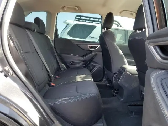 2019 SUBARU FORESTER   