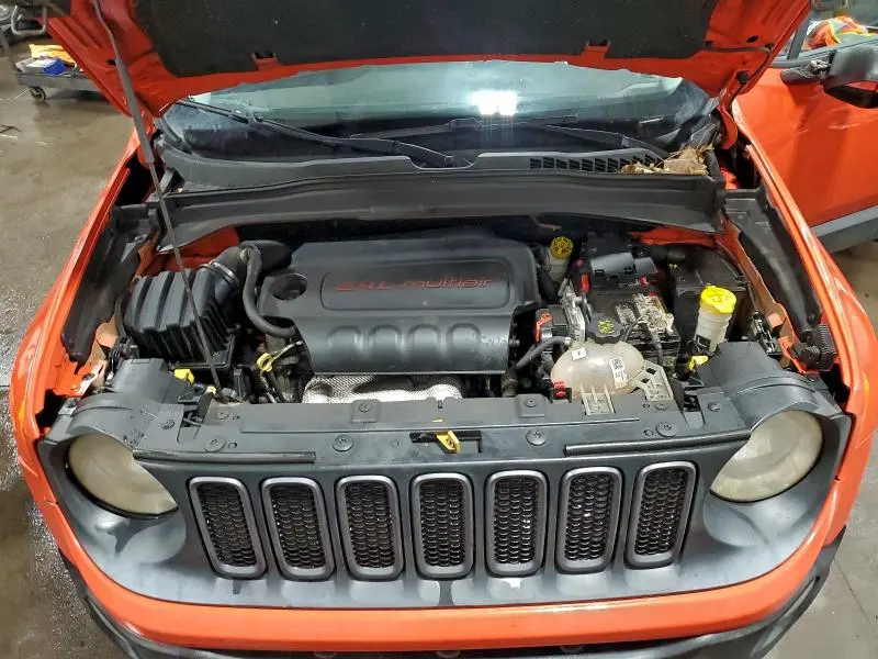 2015 JEEP RENEGADE TRAILHAWK  