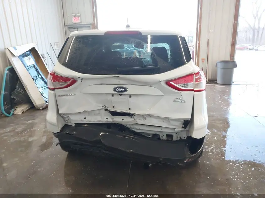 2016 FORD ESCAPE SE