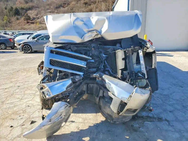 2011 CHEVROLET SILVERADO K1500 LT  