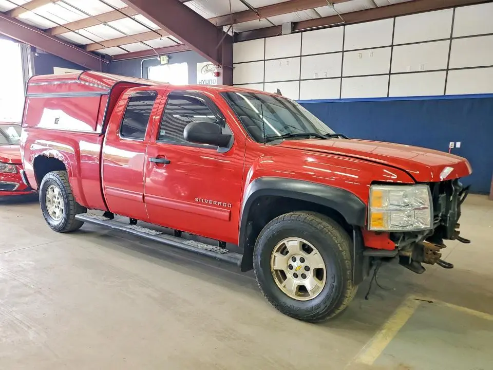 2010 CHEVROLET SILVERADO K1500 LT  