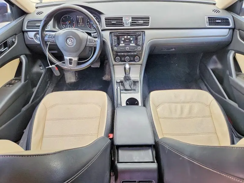2014 VOLKSWAGEN PASSAT SE  