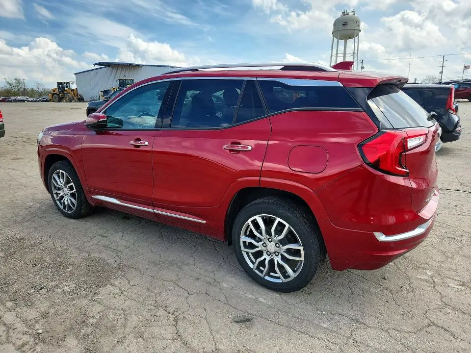 2023 GMC TERRAIN DENALI  