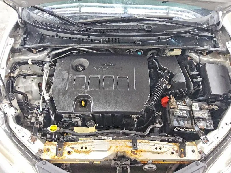 2016 TOYOTA COROLLA LE PLUS  