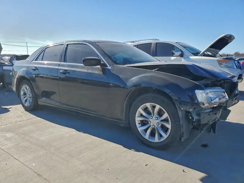 2018 CHRYSLER 300 TOURING  