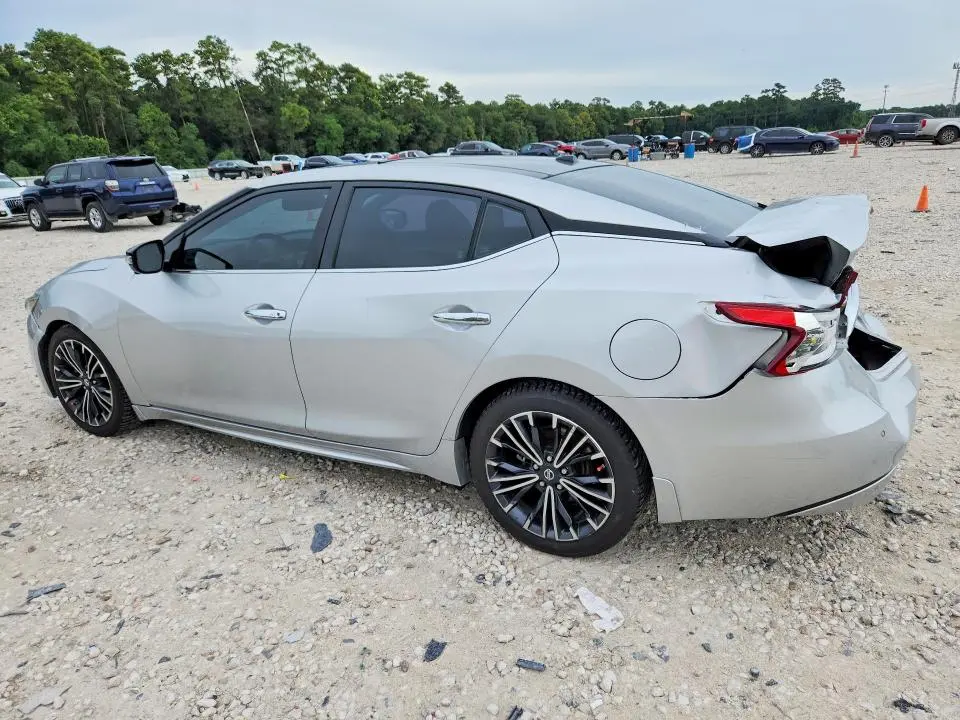 2017 NISSAN MAXIMA PLATINUM  