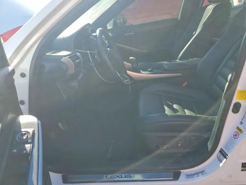 2016 LEXUS IS 200T BASE  