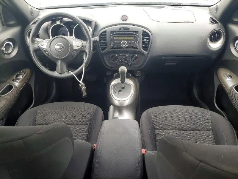 2014 NISSAN JUKE S  