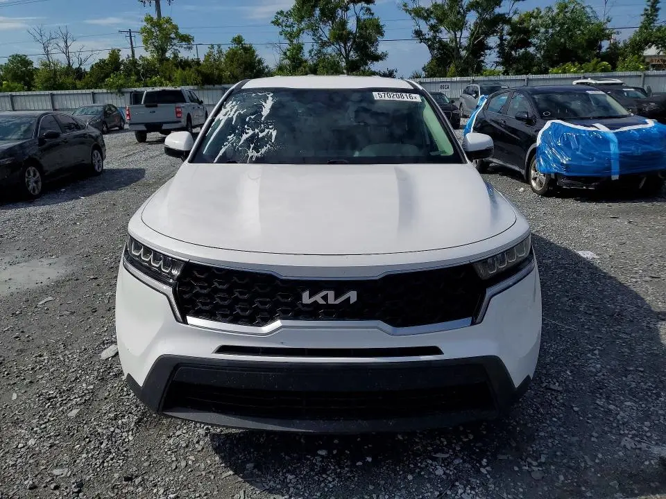 2022 KIA SORENTO LX  