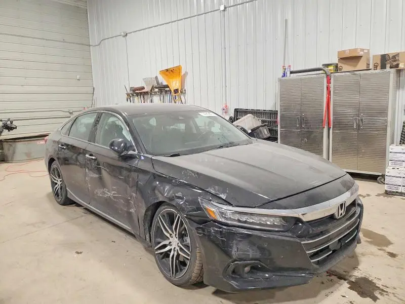 2022 HONDA ACCORD TOURING  