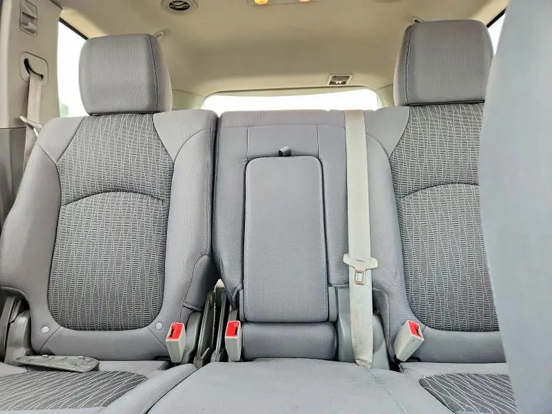 2013 CHEVROLET TRAVERSE LS  