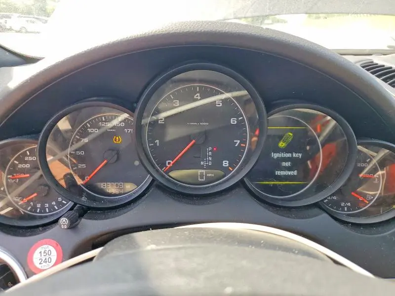 2014 PORSCHE CAYENNE BASE  