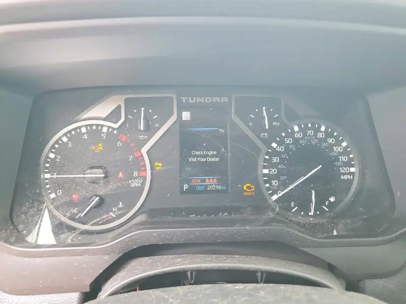 2024 TOYOTA TUNDRA SR5  