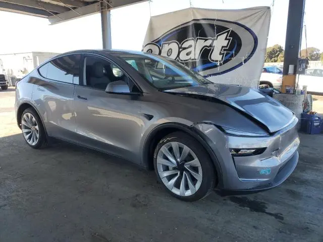 2026 TESLA MODEL Y