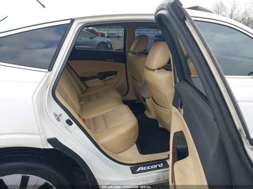 2010 HONDA ACCORD CROSSTOUR EX-L