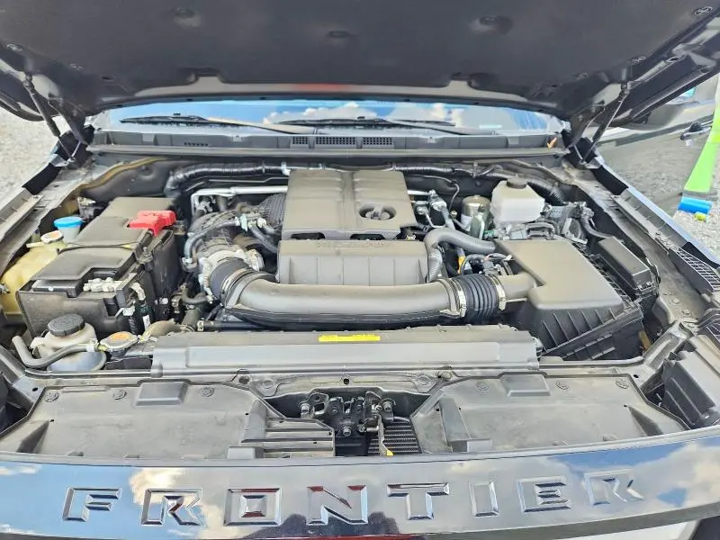 2024 NISSAN FRONTIER SV  