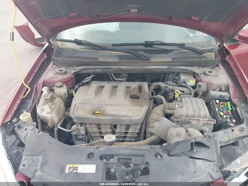 2014 CHRYSLER 200 LX