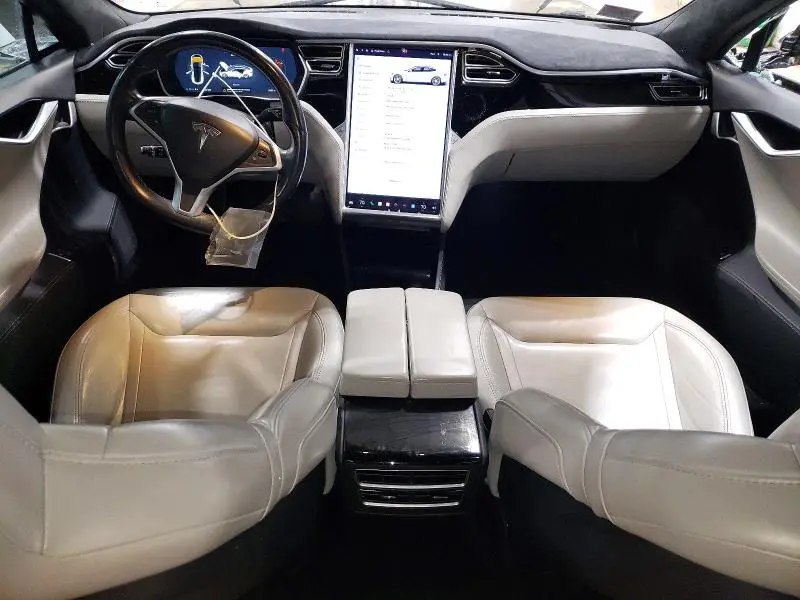 2015 TESLA MODEL S   