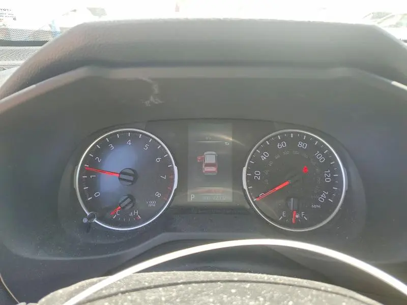 2022 TOYOTA RAV4 LE  