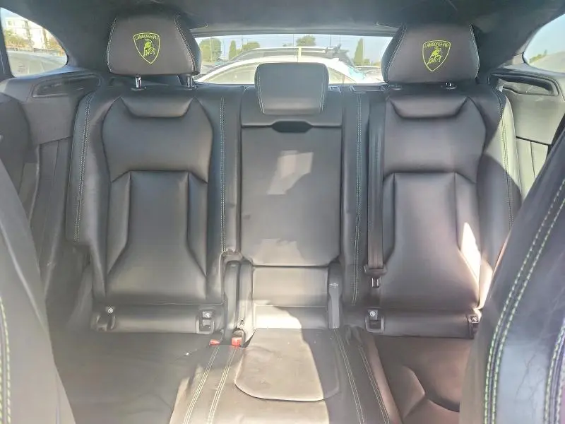 2019 LAMBORGHINI URUS   