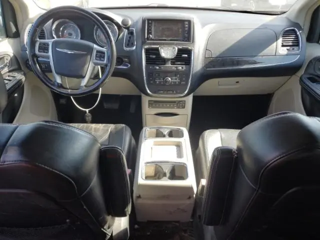 2011 CHRYSLER TOWN & COUNTRY LIMITED  