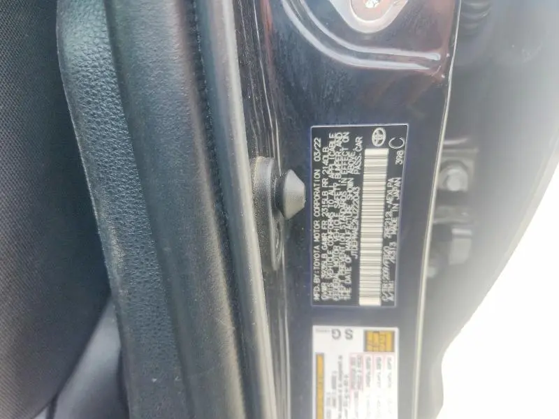 2022 TOYOTA COROLLA LE  