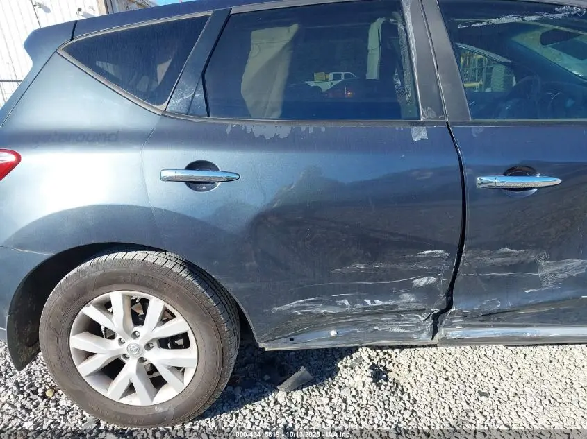 2014 NISSAN MURANO S