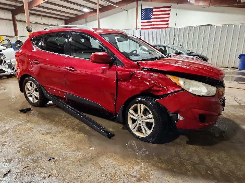 2010 HYUNDAI TUCSON GLS  