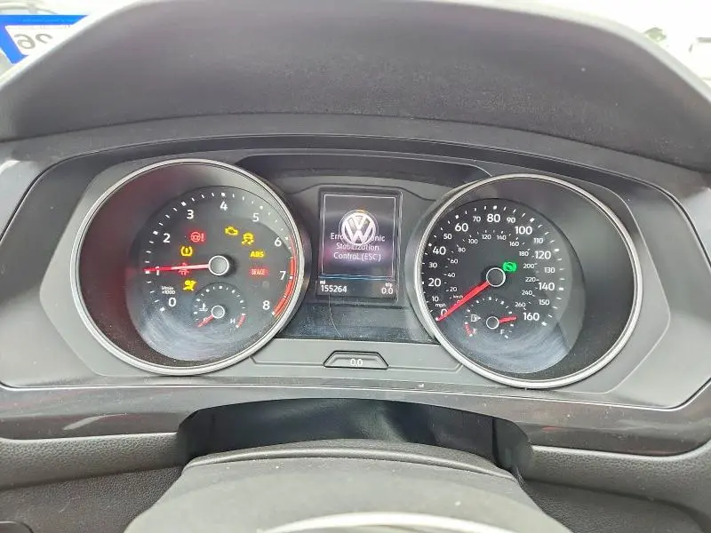 2018 VOLKSWAGEN TIGUAN SE  
