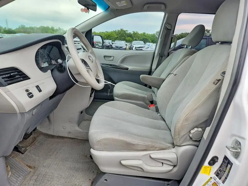 2012 TOYOTA SIENNA BASE 7-PASSENGER  