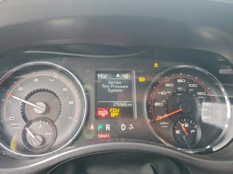 2011 DODGE CHARGER R/T  