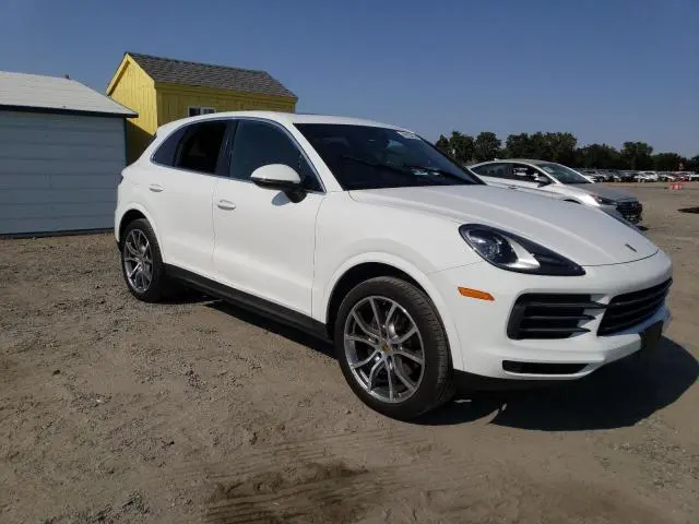 2019 PORSCHE CAYENNE   