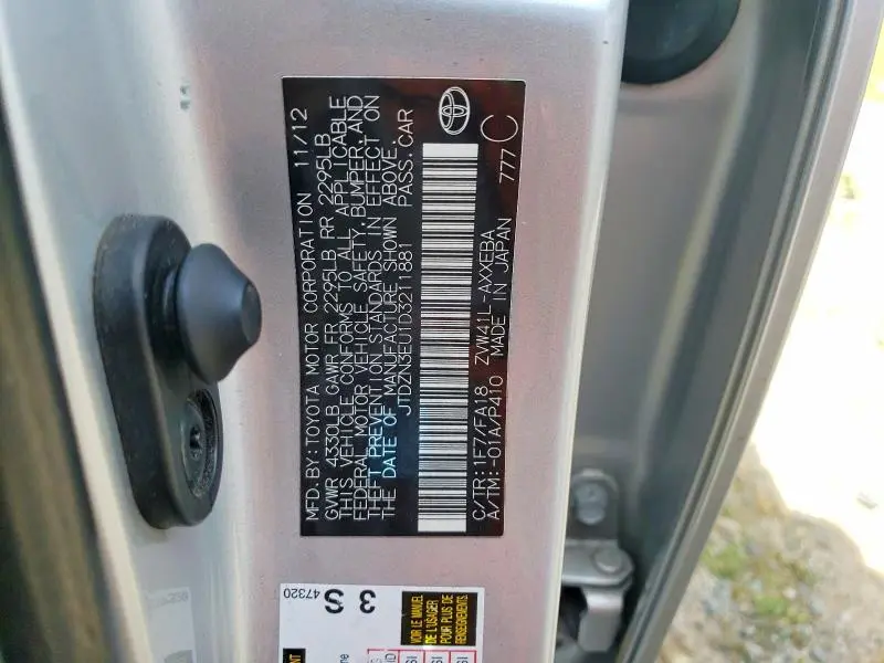 2013 TOYOTA PRIUS V THREE  