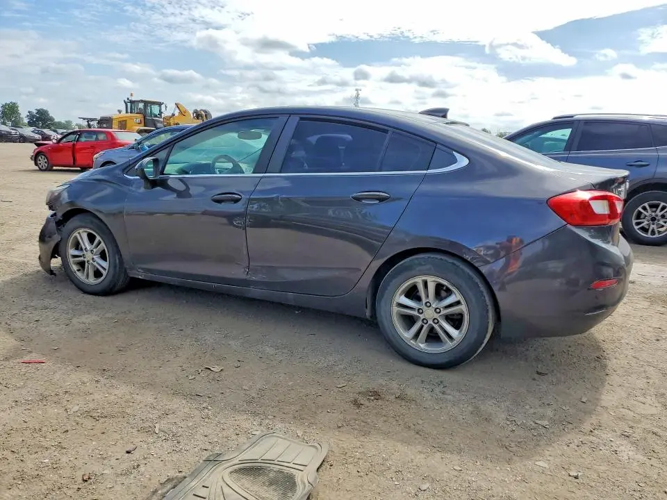 2017 CHEVROLET CRUZE LT  