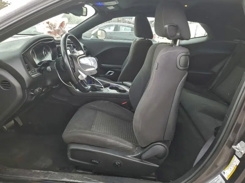 2015 DODGE CHALLENGER SXT  